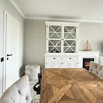 Hamptons House