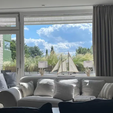 Hamptons House Inklusive Saisonstrandkorb Daire *